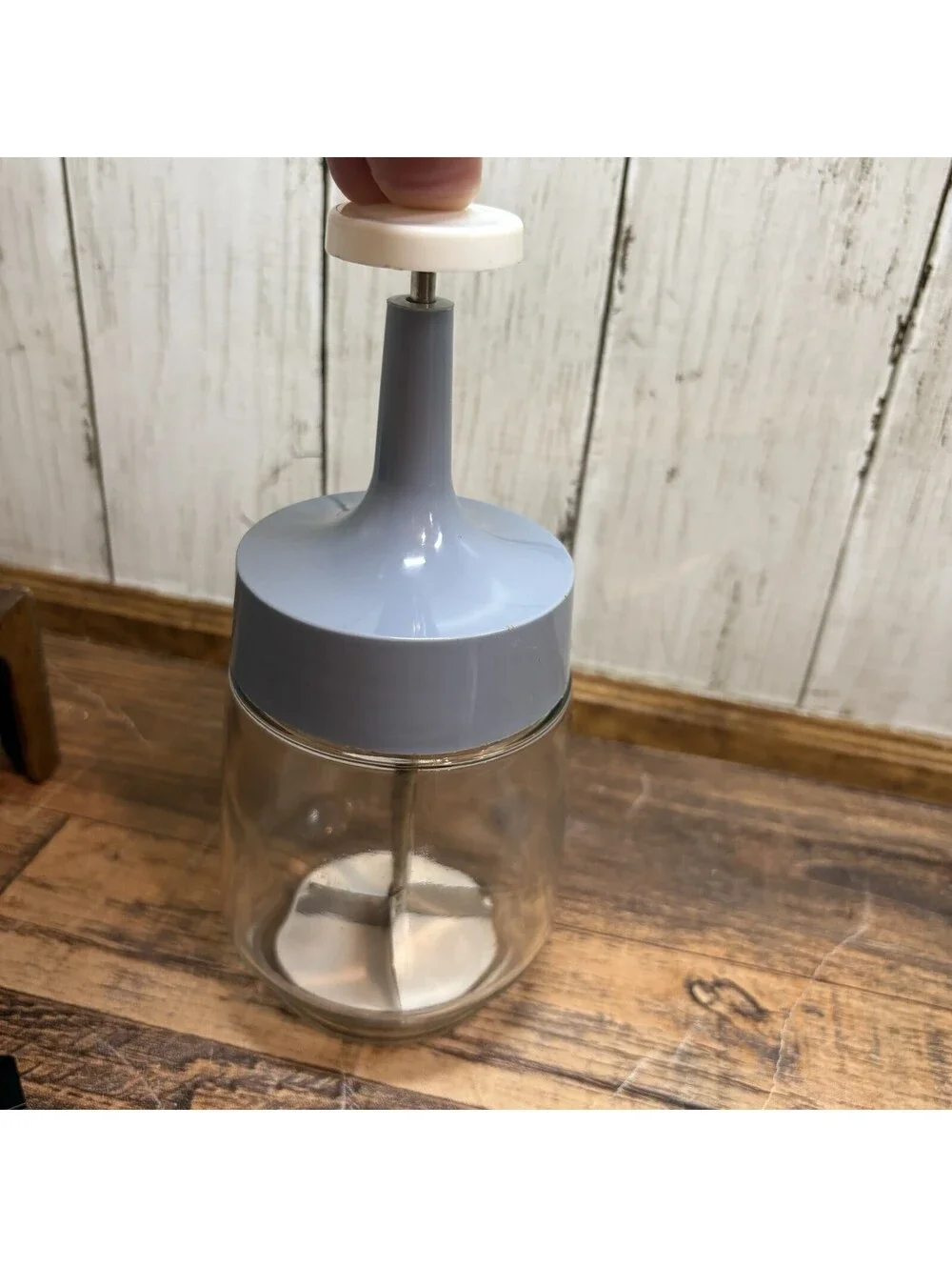 Vintage Gemco Glass Food N Nut Chopper Blue Lid Stainless Steel Blade USA Made